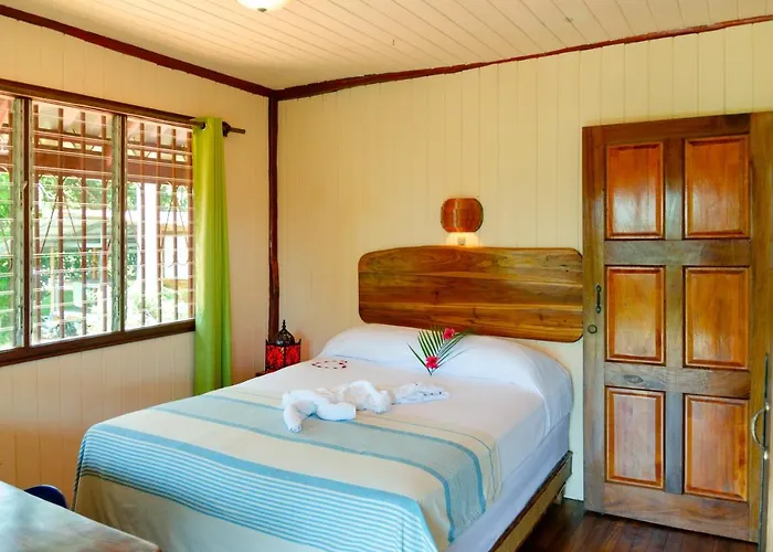Lodge Tico Adventure Samara