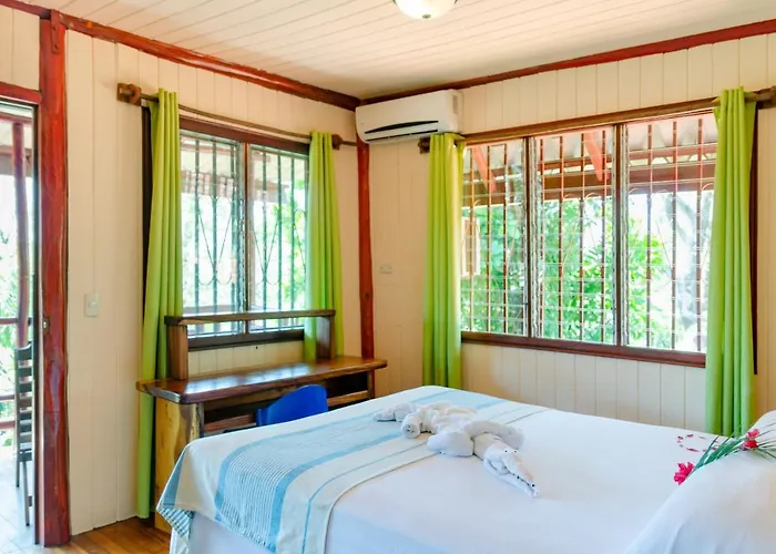 Lodge Tico Adventure Samara